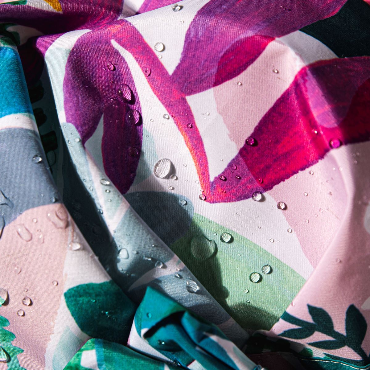 It's Super Technical - The Secrets of Waterproof Fabric