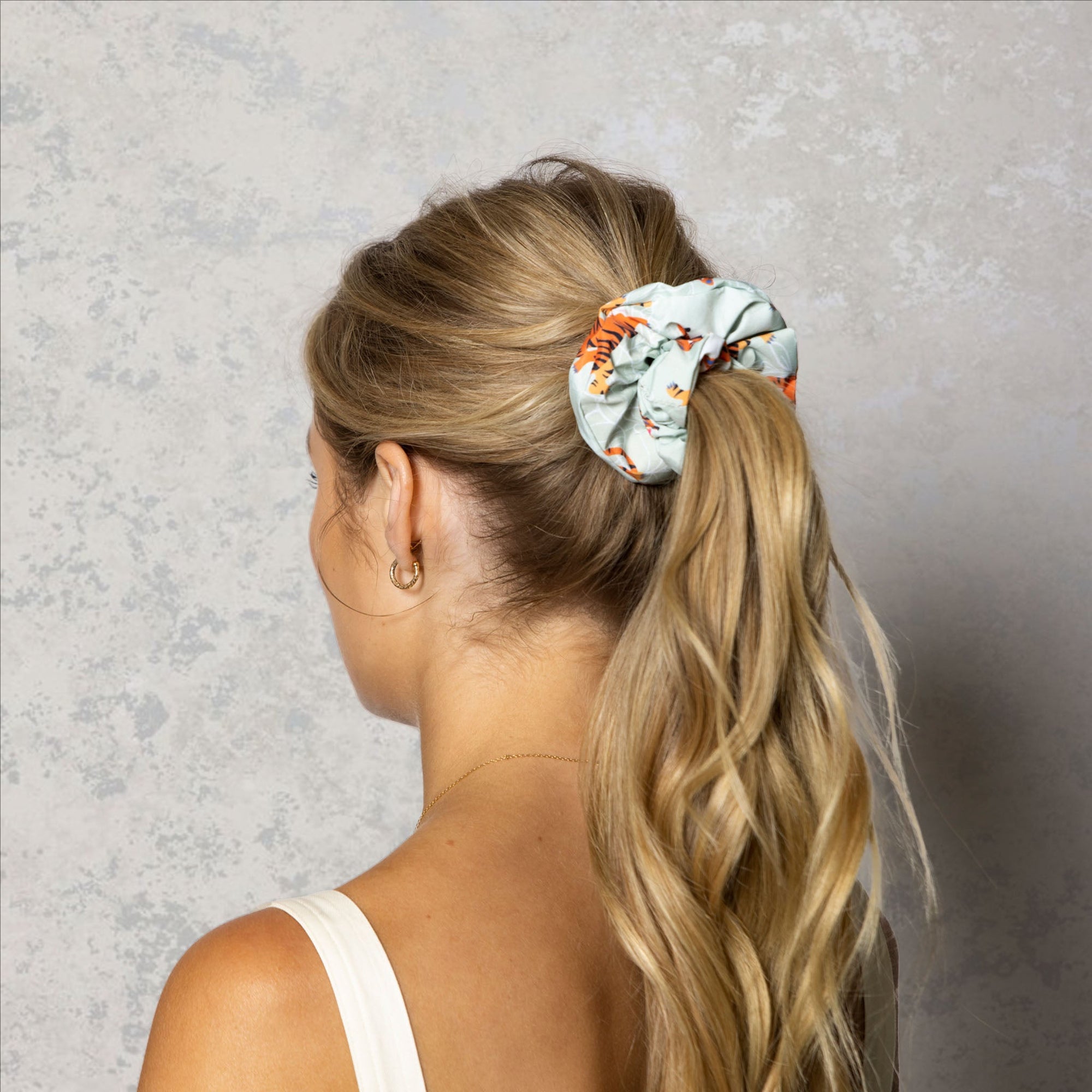 Waterproof Scrunchie Victoria Tiger Falls
